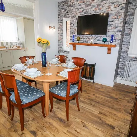 Through The Looking Glass *