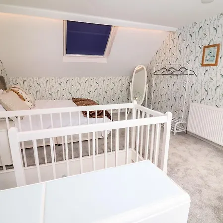 펜션 Through The Looking Glass